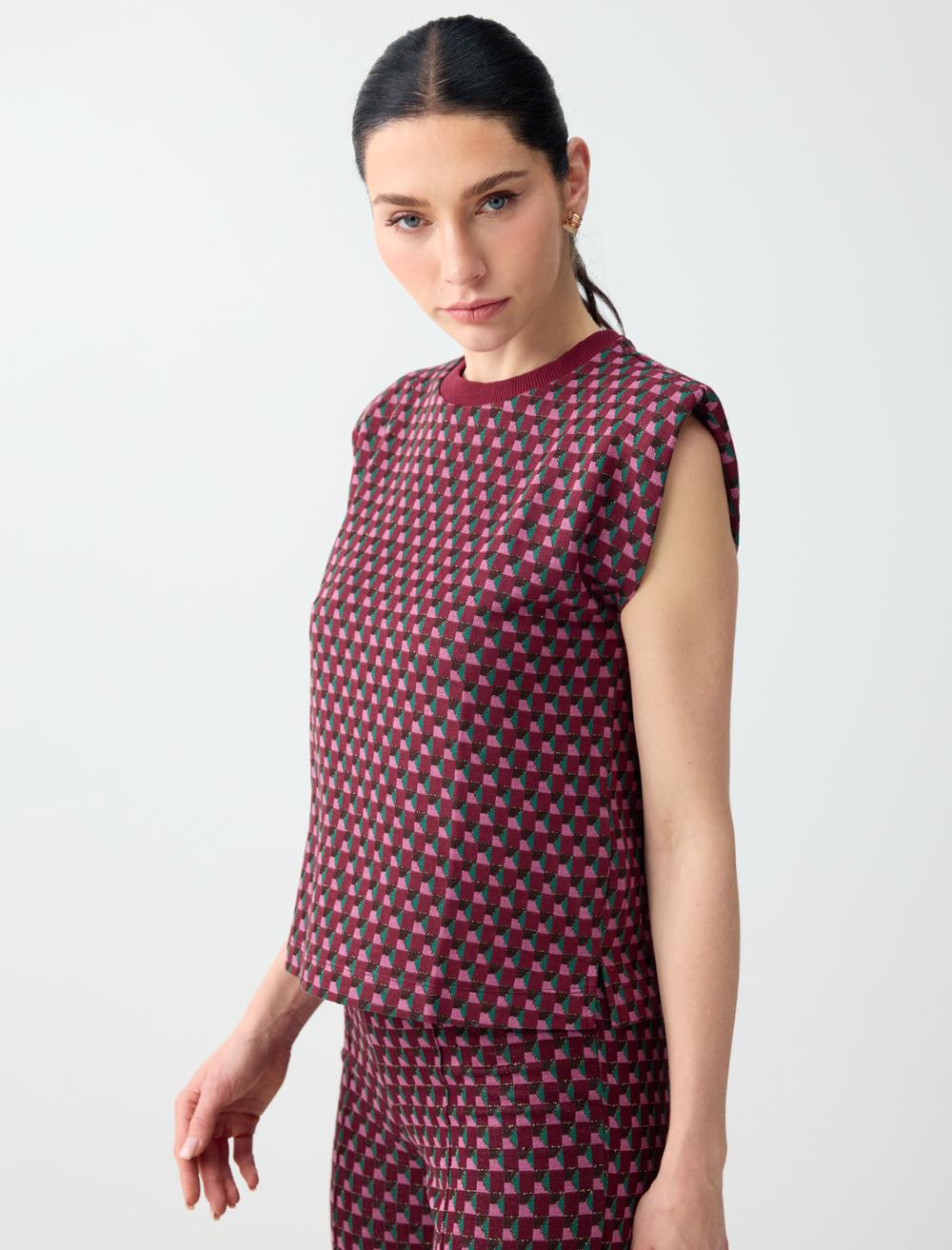 Geometrik Desenli Bisiklet Yaka Vatkalı Örme Tişört