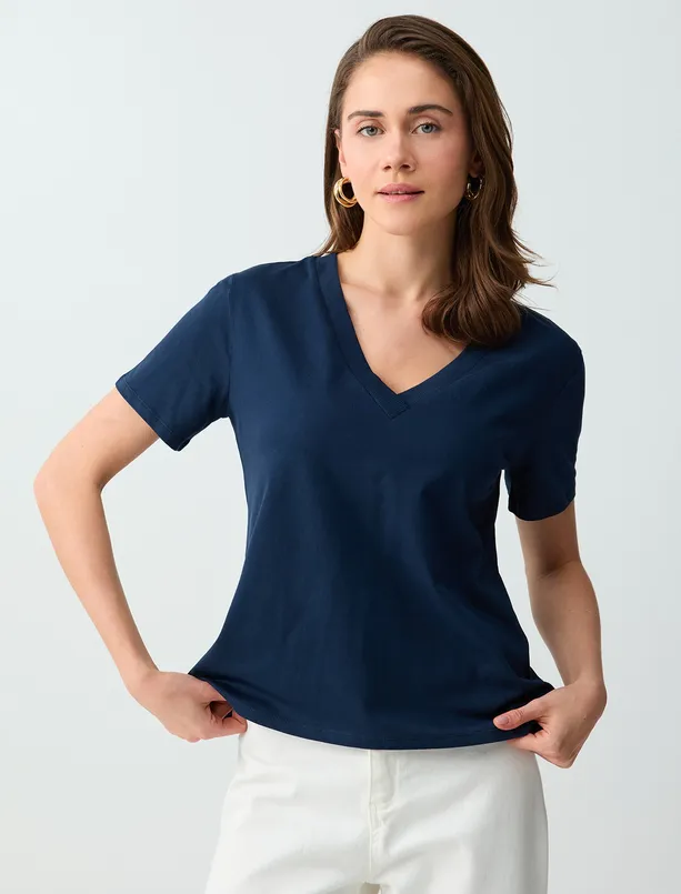 Bayan Lacivert %100 Pamuk V Yaka Kısa Kollu Basic Örme Tişört