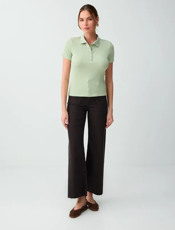 Women Dark Oil Green Slim Fit Short Sleeve Shirt Collar Knitted T-Shirt