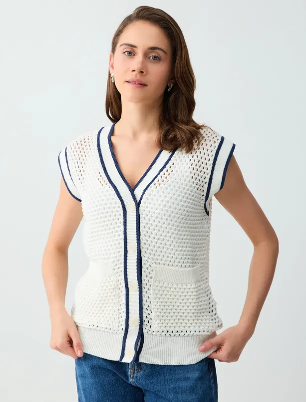 Women White Cotton Relaxed Fit Openwork Sweater Vest with Pocket Details
