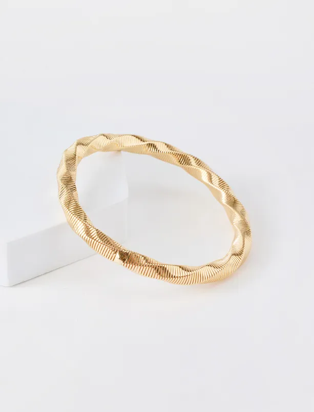 Women  Twisted-Design Shiny Cuff Bracelet