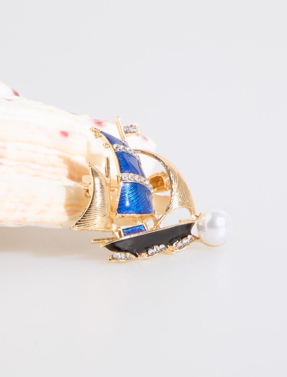 Yelkenli Figürlü İncili Broş
