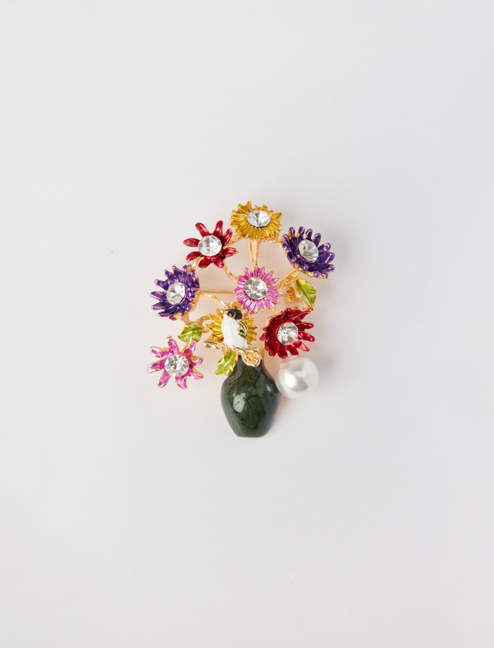 Çiçek Figürlü Parlak Taşlı İncili Broş