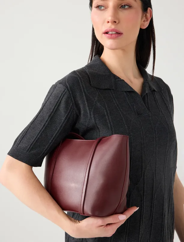 Bayan Bordo Deri Görünümlü Çanta