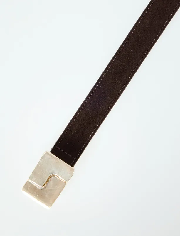 Bayan Kahverengi Deri Görünümlü Kare Tokalı Kemer