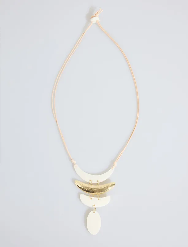 Bayan  Vintage Görünümlü Bohem Kolye