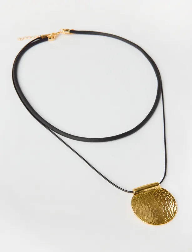 Bayan Siyah Parlak Oval Figürlü Ayarlanabilir Kolye