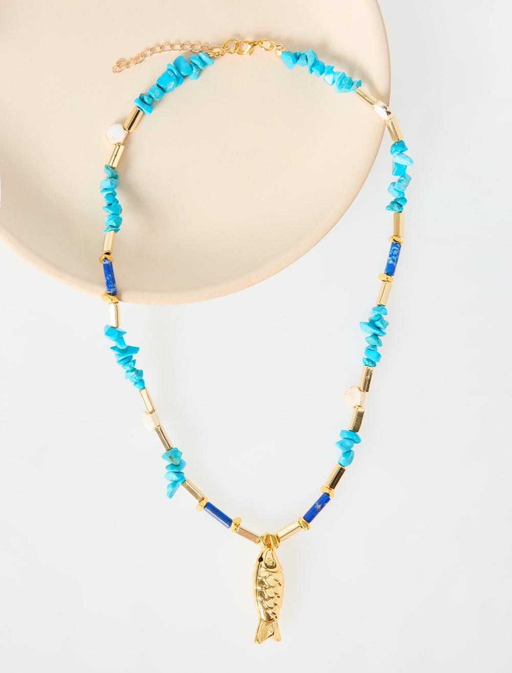 Doğal Taş Detaylı Balık Figürlü Kolye