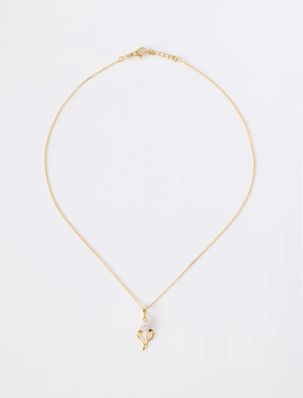Women  Necklace with a Heart-Shaped Design Featuring Stones