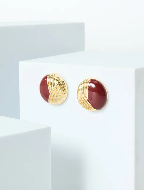 Bayan  Parlak Metal Detaylı Yuvarlak Küpe