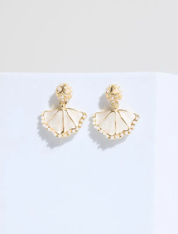 Bayan  Yelpaze Figürlü İncili Küpe