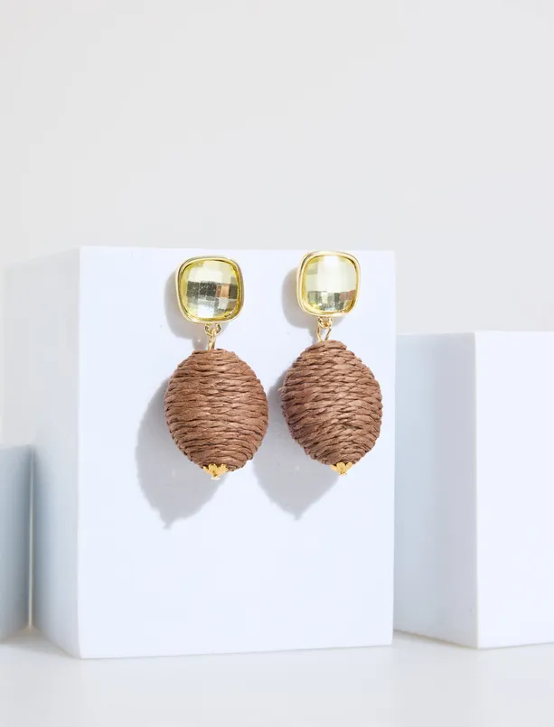 Bayan  Hasır Görünümlü Parlak Sallanan Küpe