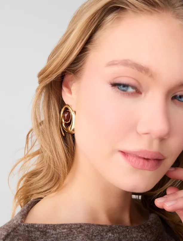 Bayan  Sarmal Figürlü Büyük Taşlı Küpe