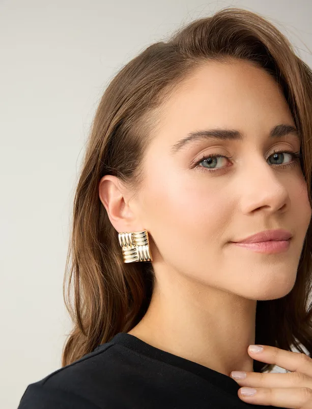 Women Yellow Striped Square Figured Shiny Earrings