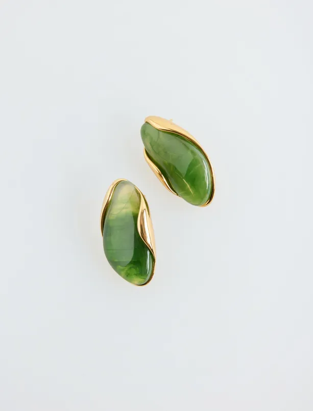 Bayan Yeşil Asimetrik Damla Figürlü Modern Küpe