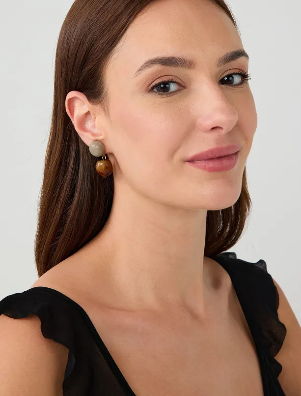 Bayan  Top Figürlü Zarif Sallantılı Küpe