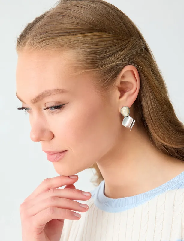 Bayan  Geometrik Figürlü Taşlı Küpe