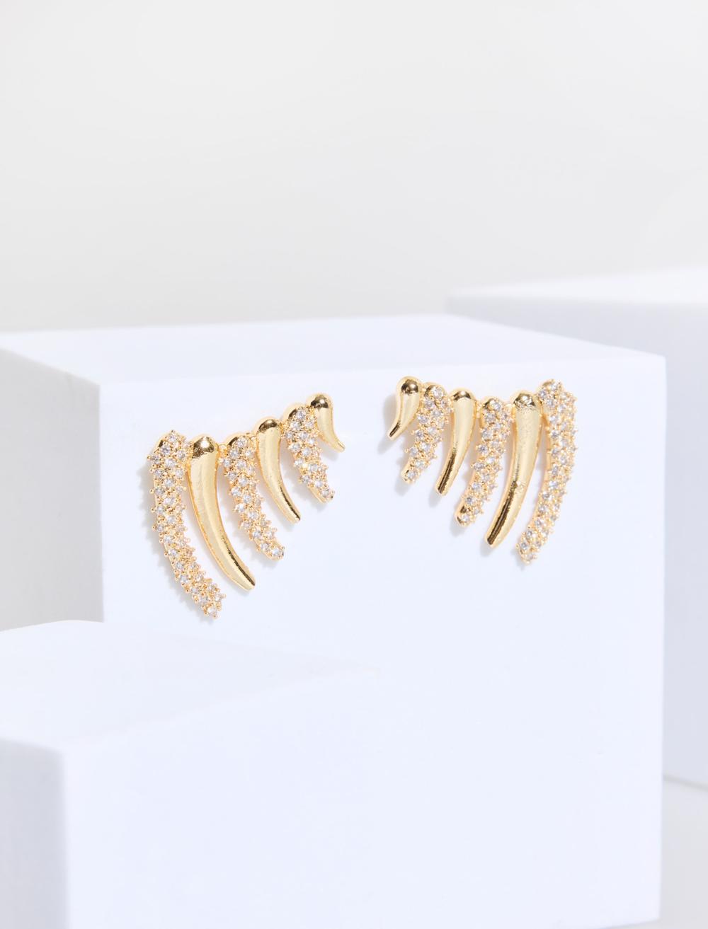 Şerit Detaylı Taşlı Küpe