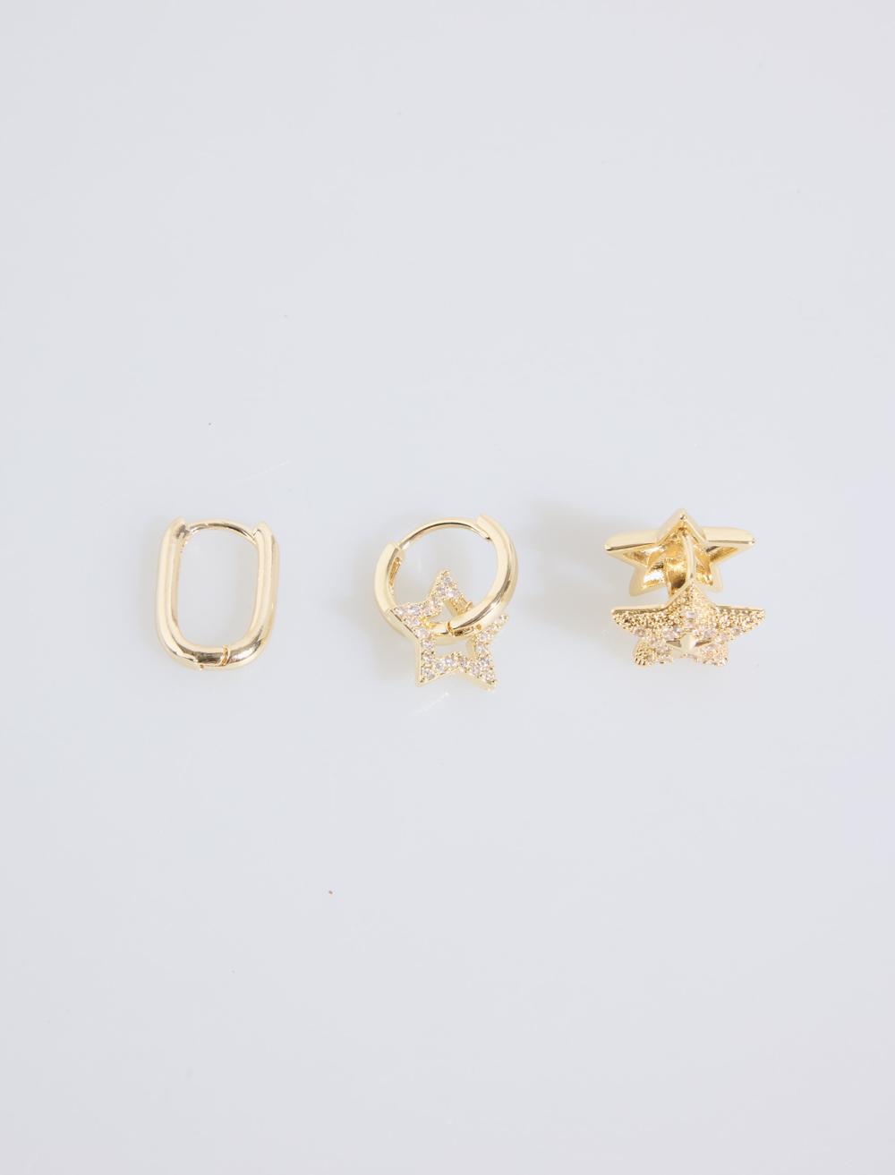 Yıldız Figürlü Parlak Küpe Seti