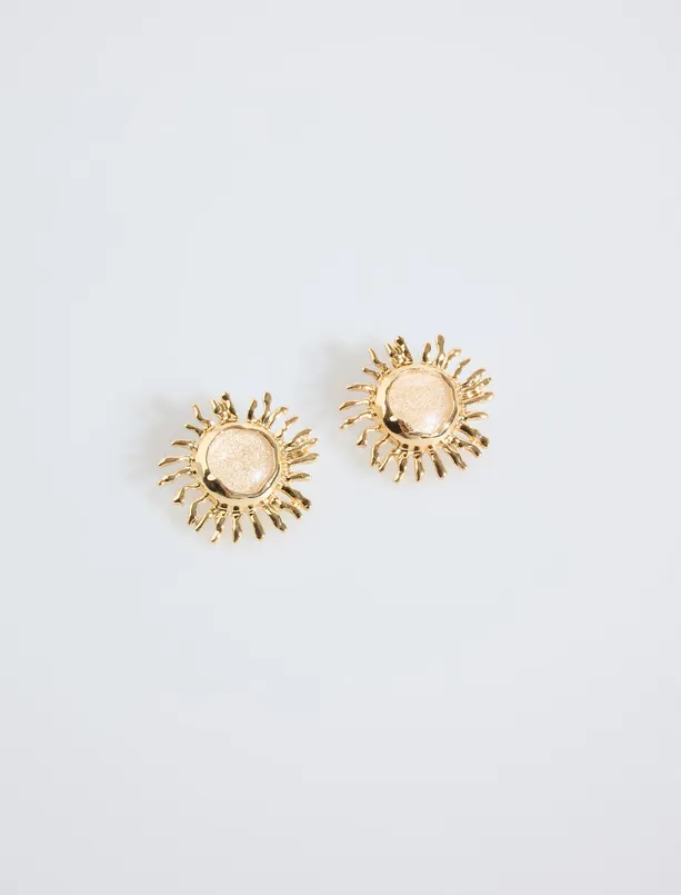 Women Beige Shiny Elegant Earrings with Sun Figures