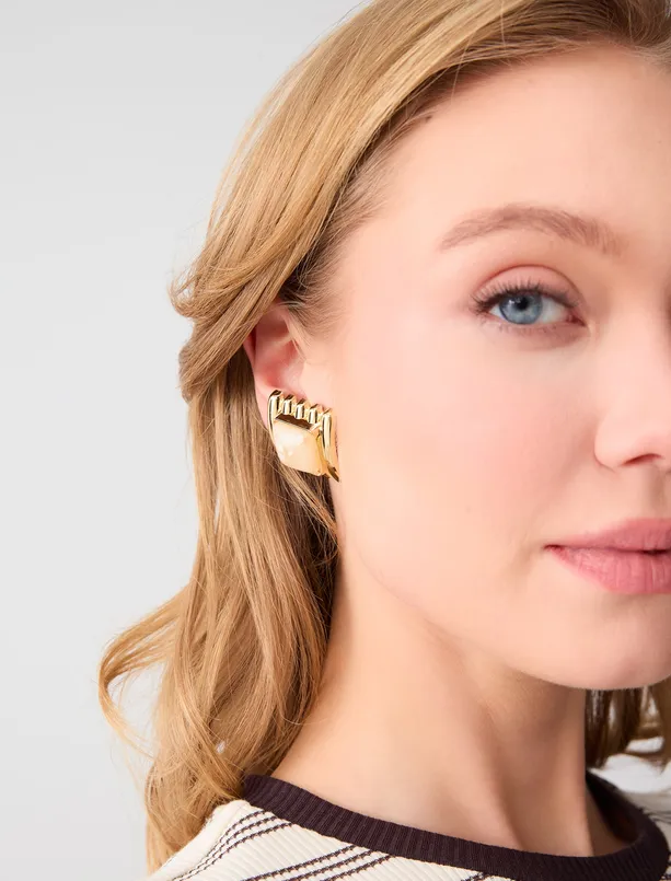 Bayan  Asimetrik Figürlü Büyük Taşlı Küpe