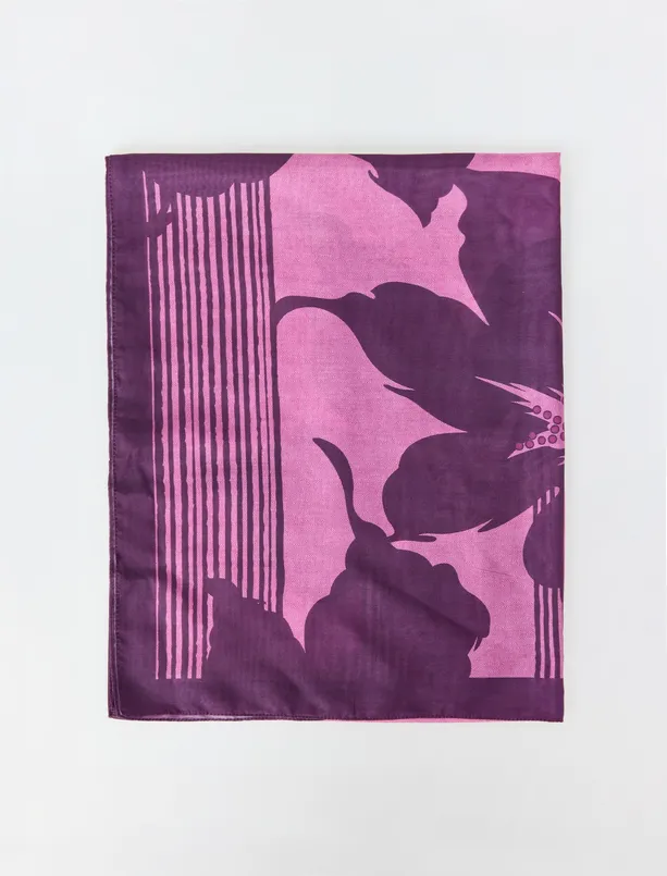 Bayan Pembe Çiçek Desenli Çizgili Dokuma Şal