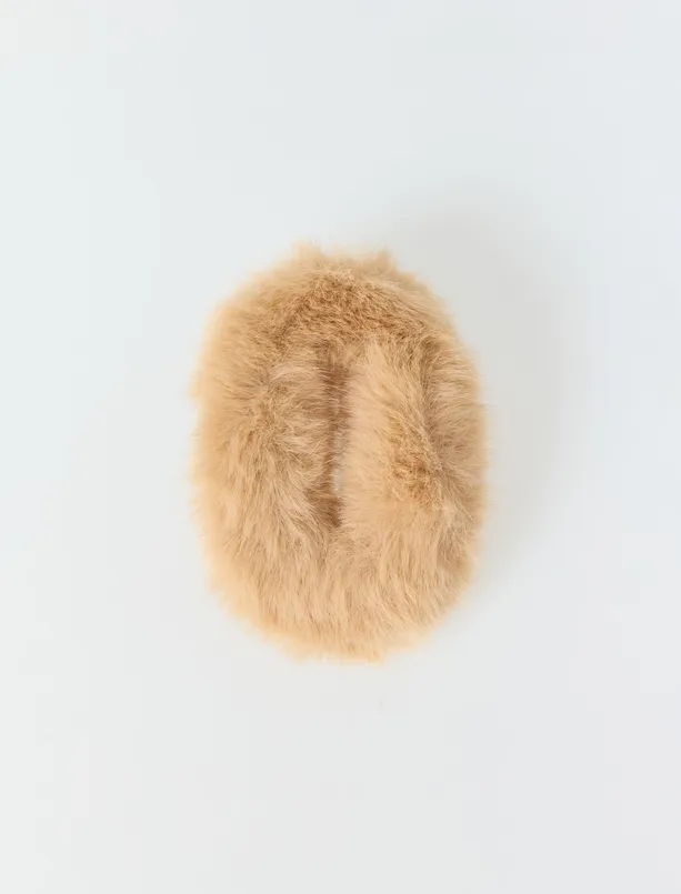 Bayan Bej Peluş Çıtçıtlı Toka