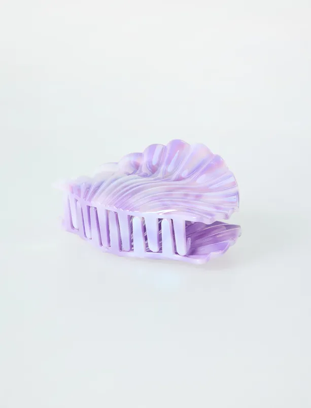 Bayan  Deniz Kabuğu Figürlü Toka