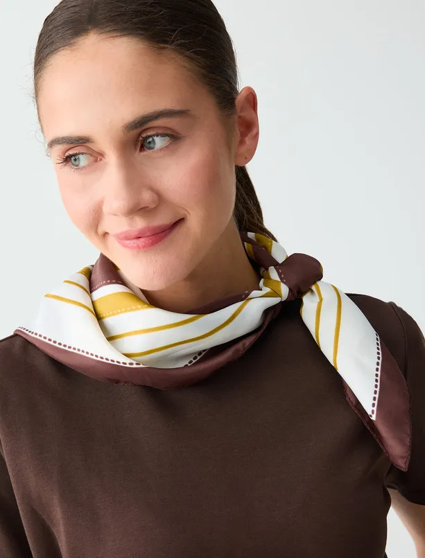 Bayan Hardal Çizgi Desenli Dokuma Eşarp