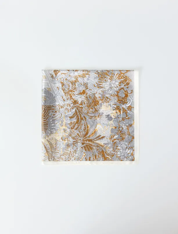 Bayan  Çiçek Desenli Parlak Dokuma Eşarp