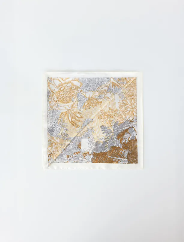 Bayan Karışık Çiçek Desenli Parlak Dokuma Eşarp