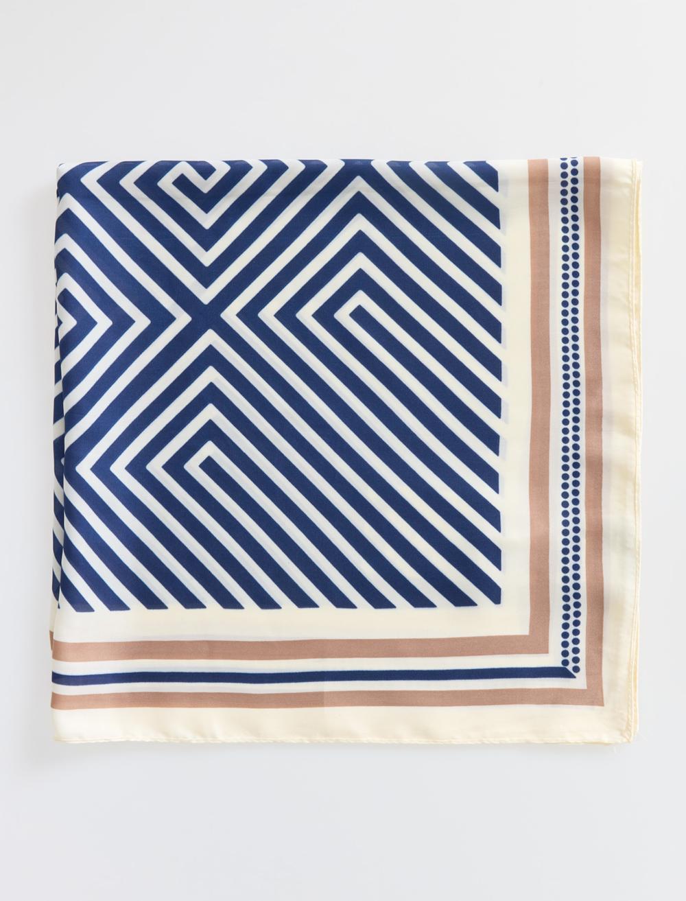 Çizgi Desenli Dokuma Eşarp