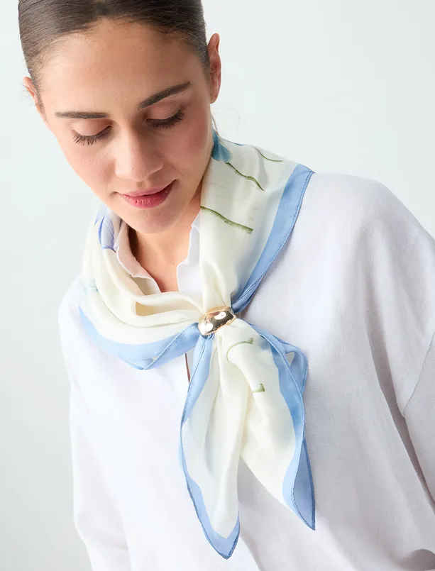 Bayan  Çiçek Desenli Dokuma Eşarp