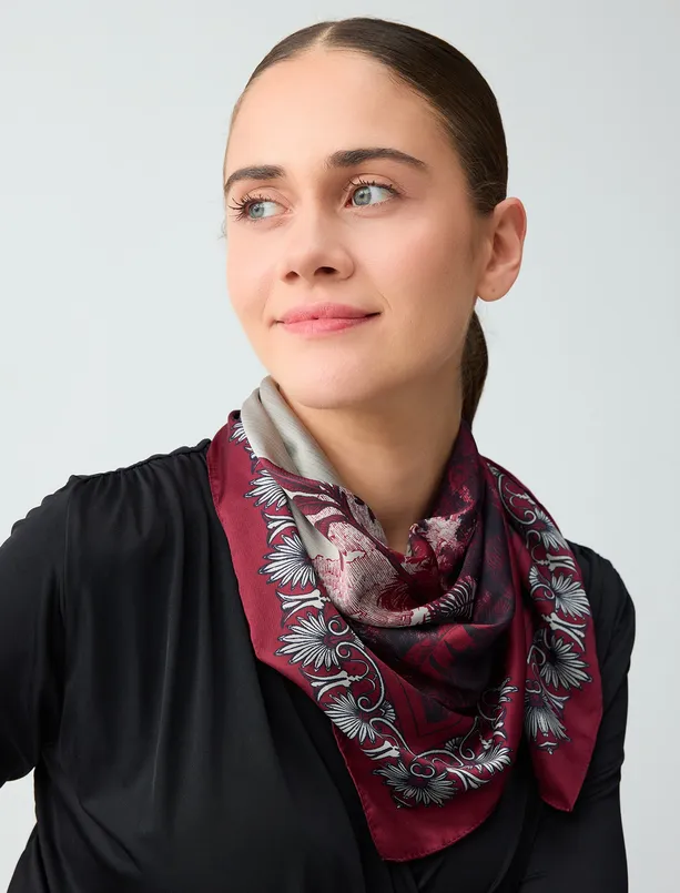 Bayan  Çiçek Desenli Dokuma Eşarp