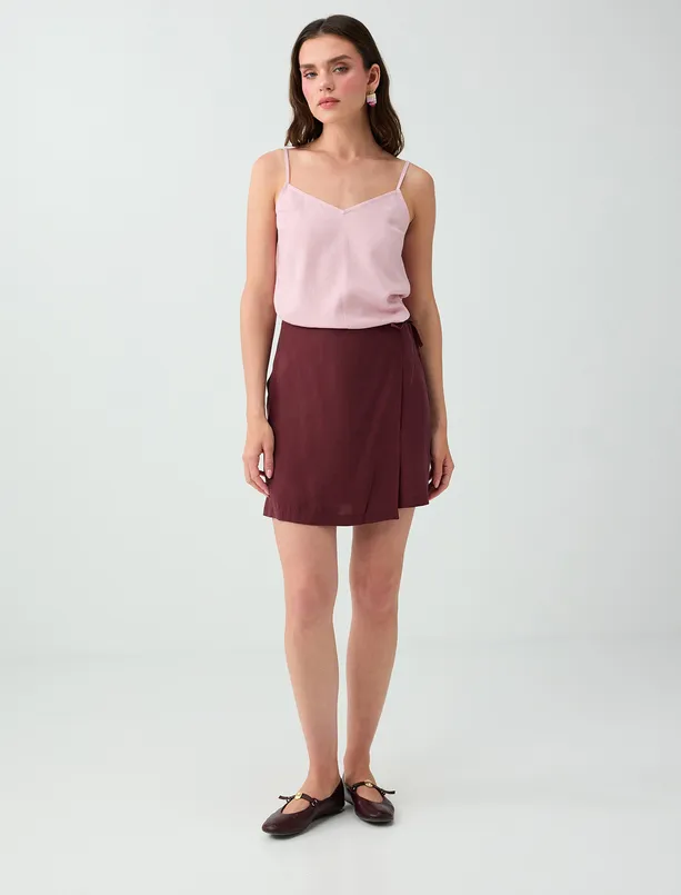 Women  Shorts Skirt with Binding Detail